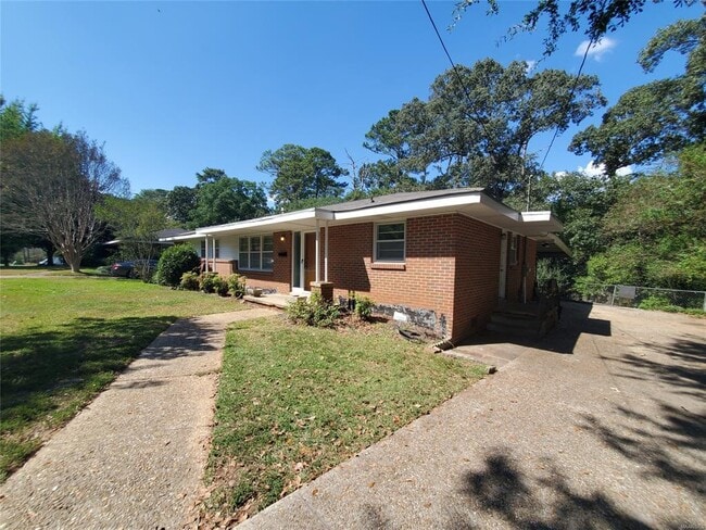 179 W Rosemary Rd
