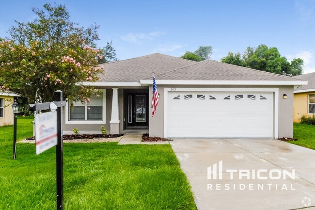 Building Photo - 303 Lisa Ann Ct Rental