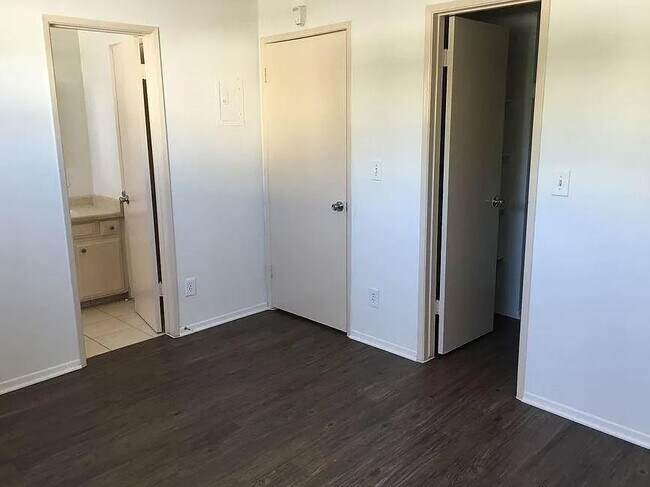 Photo - Beautiful and Large One bedroom Apt