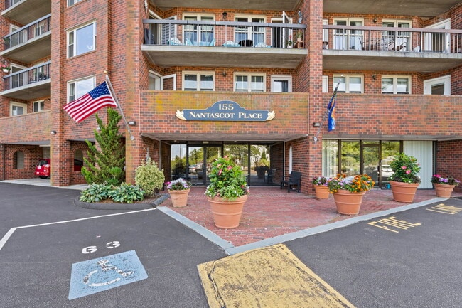 Photo - 155 George Washington Blvd Unit Nantascot Condominium