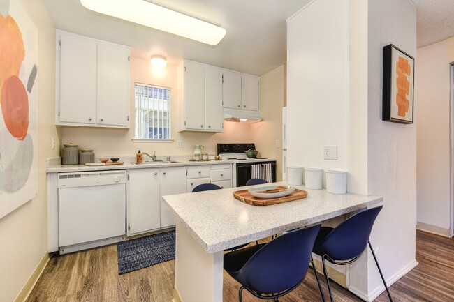 Renaissance Park Apartments