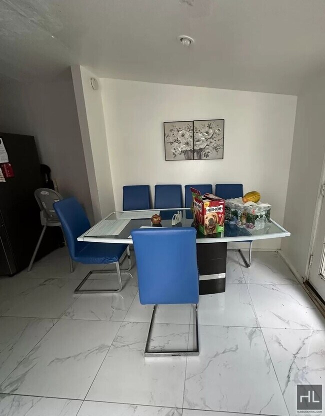 Photo - EASTCHESTER ROAD Unit 1