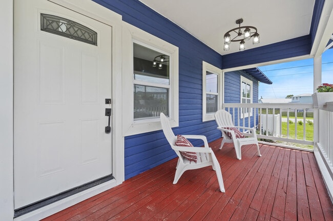 Photo - 1566 NW 9th Ave