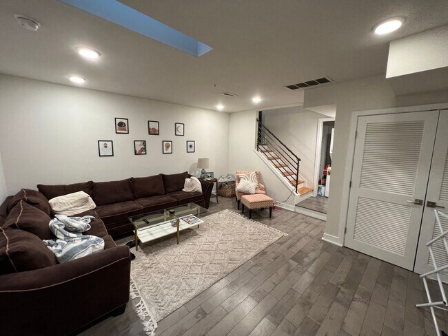 Photo - 1314 N Front St Unidad 1