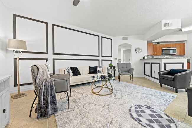 Photo - 140 NW Peacock Blvd Unit 103