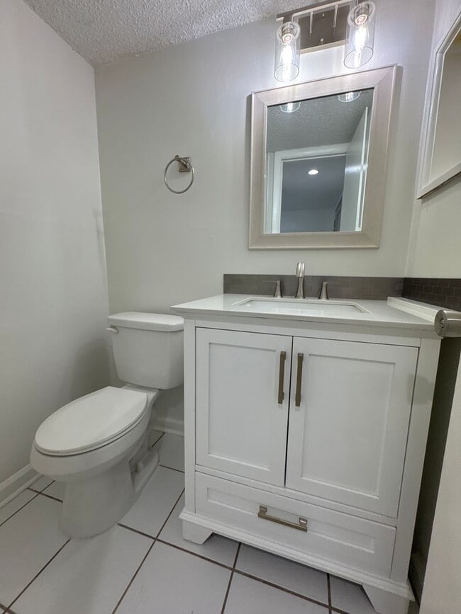 Photo - $500 Move-In Bonus – Apply & Move-In by February 1st