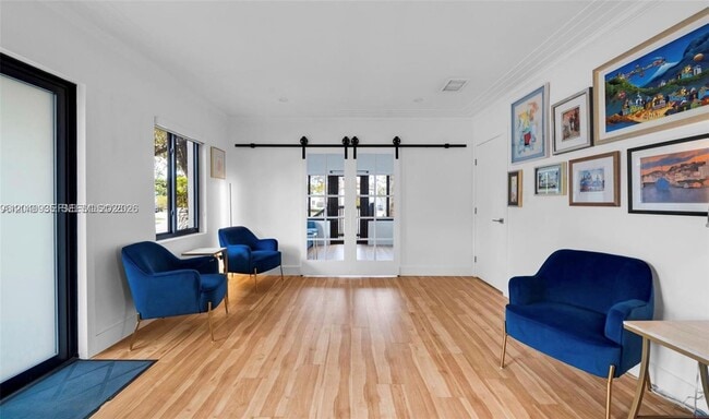 Photo - 375 SW 32nd Rd