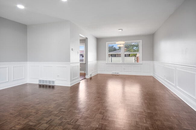 Photo - 9212 McVicker Ave