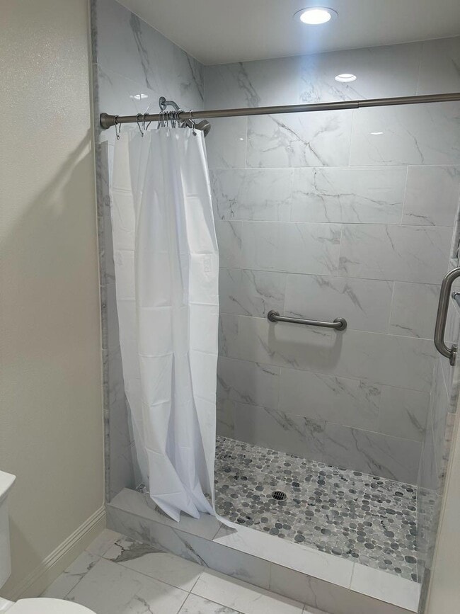 Photo - 1711 Firethorne Pl