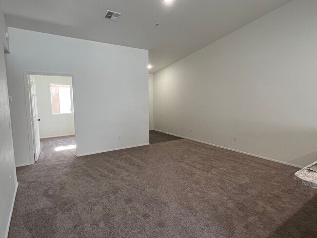 DESERT SKY TOWNHOME! - DESERT SKY TOWNHOME!