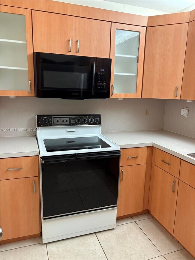 Photo - 8335 SW 72nd Ave Unit 108D