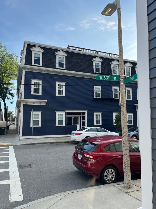 Photo - 246 E St Unit 1