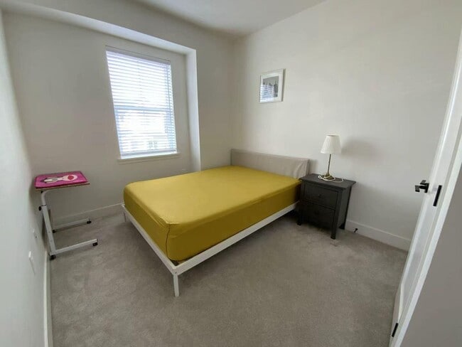 Photo - 19670-1975A 75a Ave