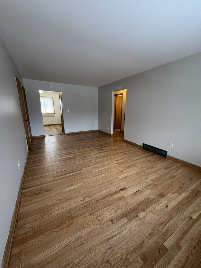 Building Photo - 3573 S 76th St Unit #4