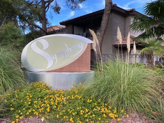 Photo - 3 Bedroom 2 bath condo located on second floor. Unit #250