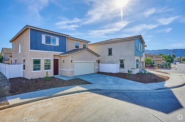 Building Photo - 31022 Sedona St Rental