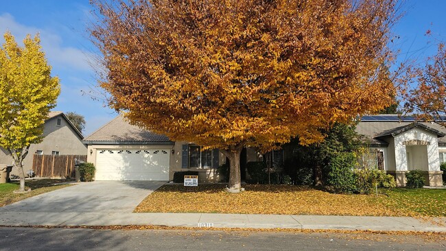 Photo - Great SW Location