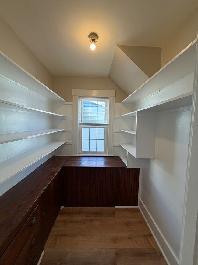 Photo - 93-95 Stoddard Avenue Unidad 93