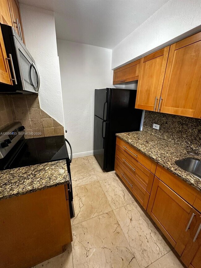 Photo - 903 NE 111th St Unit 903