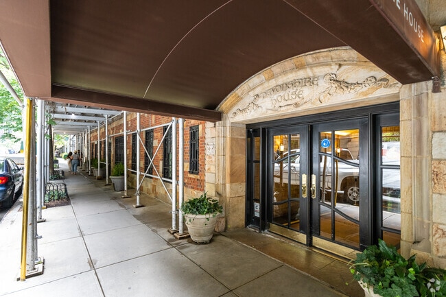 Photo - Devonshire House