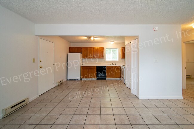 Photo - 1931 Ross Ct Unit #4