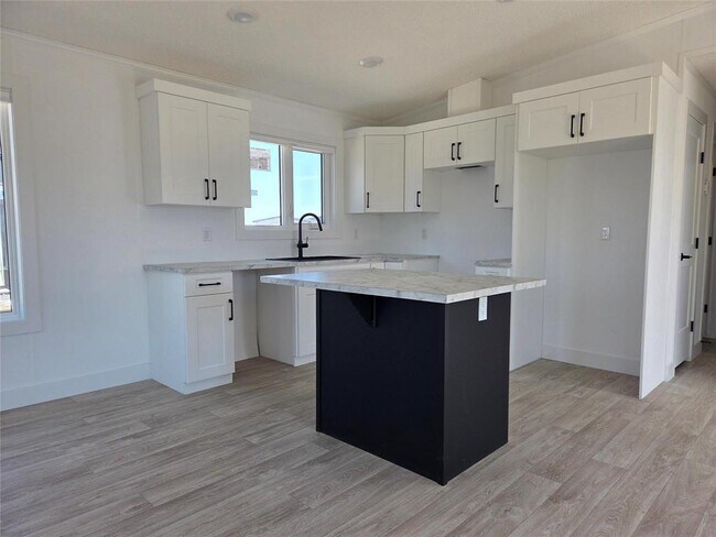 Photo - 125 Prairie Oak Dr