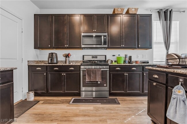 Photo - 10289 Massachusetts Ln