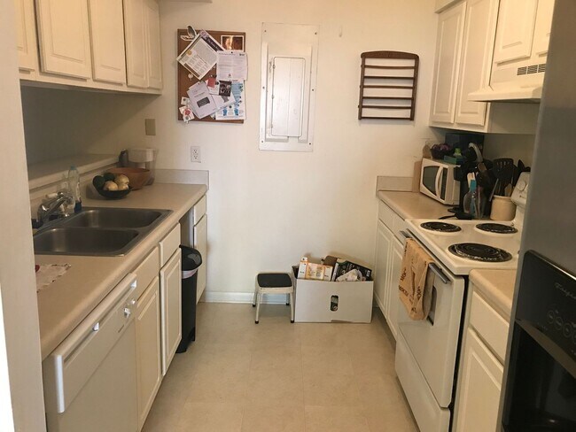 Photo - Lovely Townhouse in Finley Forest