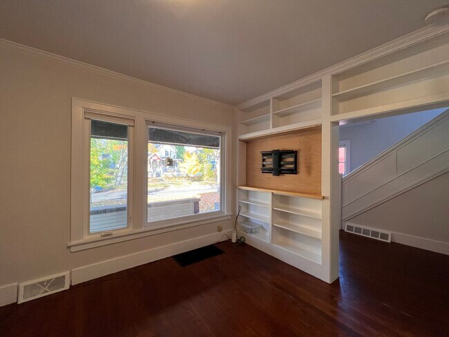 Photo - 538 Webster St