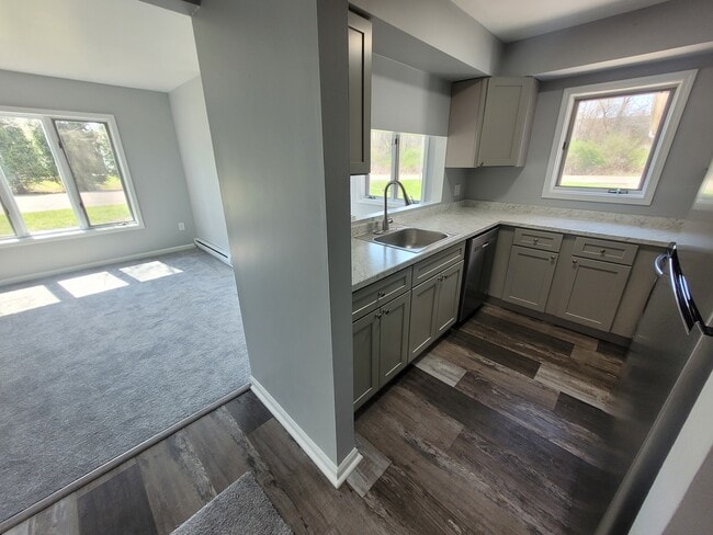 13 & 19 Eagle Dr