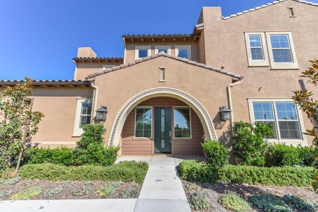 Photo - 4bd/4.5ba Single Family House w/ VIEW Gated Community Altair Irvine for rent