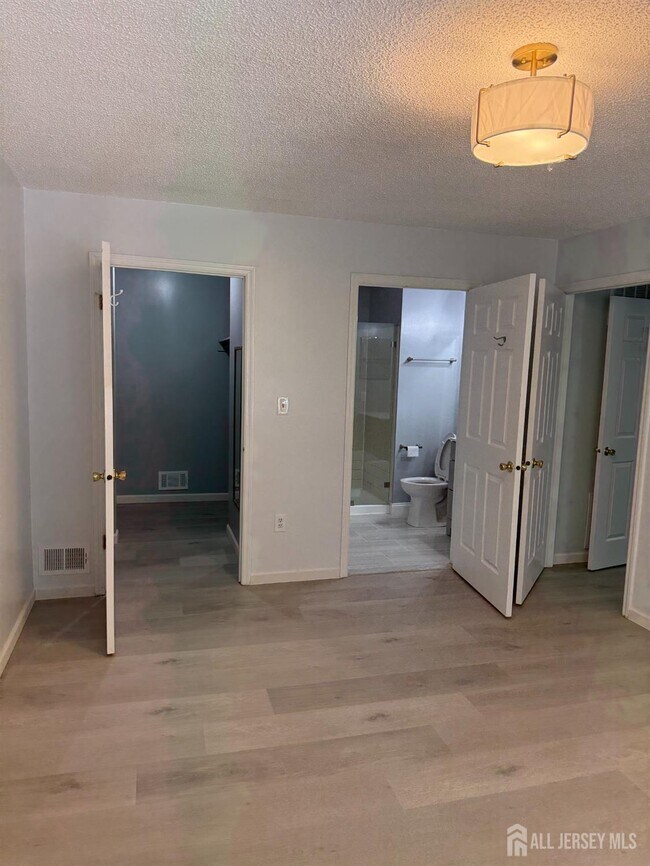 Photo - 3214 Winder Dr