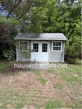 Photo - 1004 Mockingbird Ln