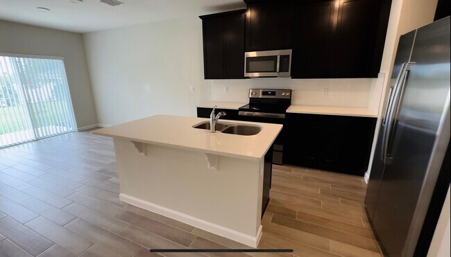 Photo - 2811 Narcoossee Cmns Wy