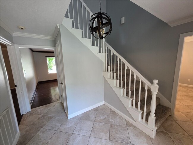Photo - 16806 Sandypine Cir