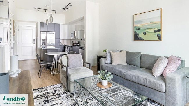 Photo - 740 N Dixie Hwy Unidad N-111.1408338