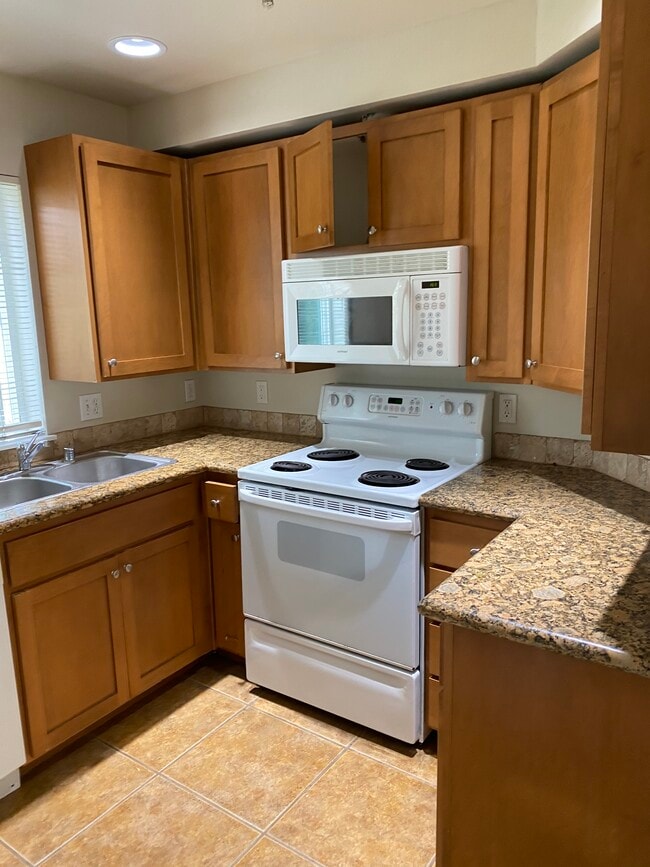 Photo - 9090 Ravenna Ave NE Unit 202