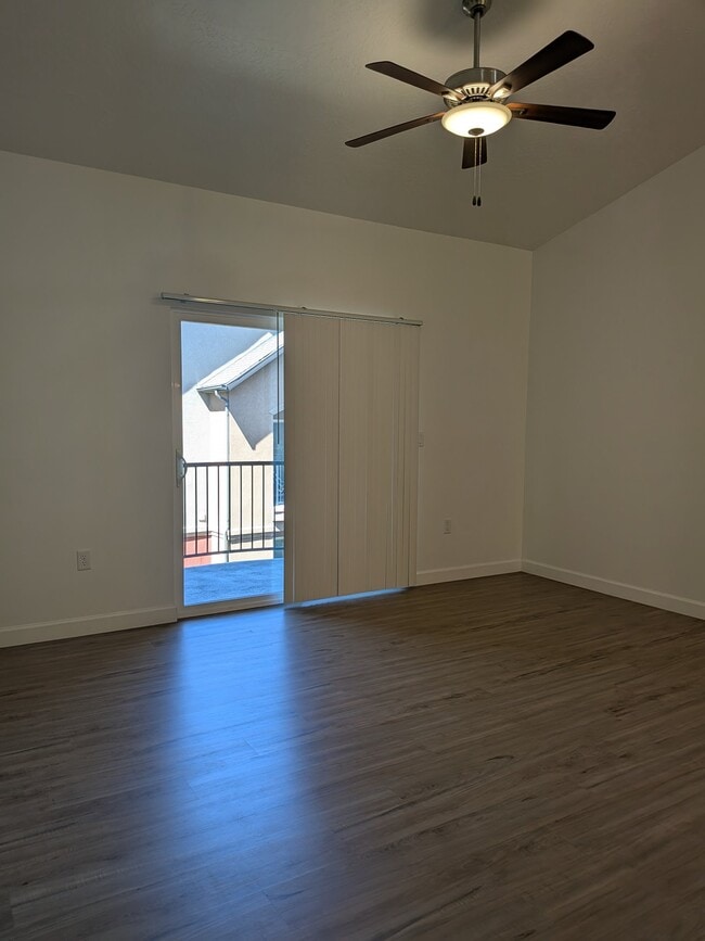 Photo - 344 S 740 W Unit #302