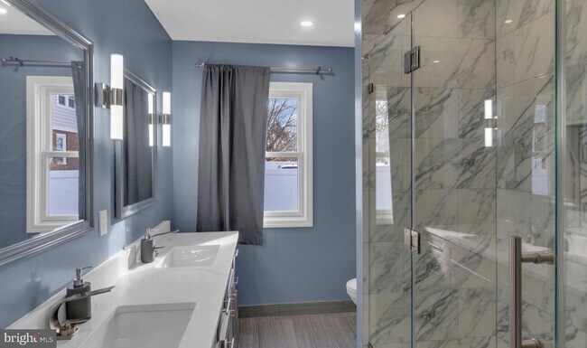 Photo - 211 E Ward St