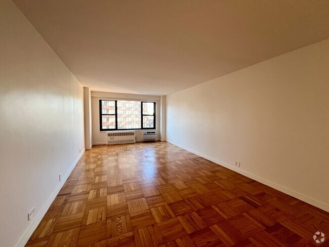 Building Photo - 145 Fourth Avenue Unit 16B Rental