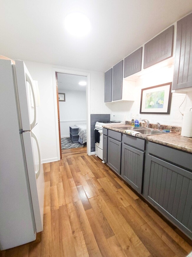 Photo - 2359 Old Iroquois Trl Unit A