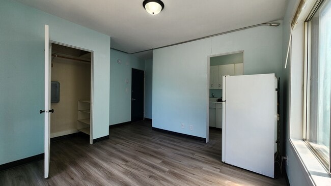 Photo - 1258 10th St N