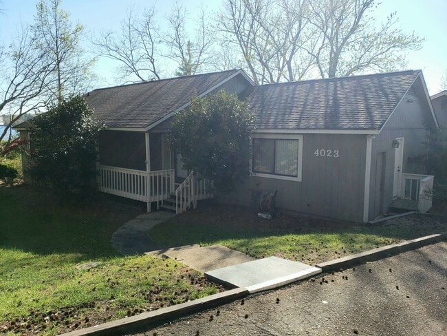 Photo - Enjoy Lakefront Luxury Year Round! $250 Of...