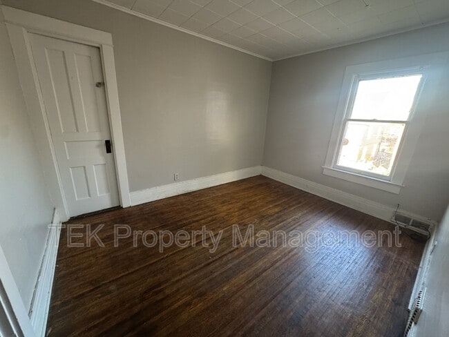 Photo - 259-261 Pierpont Street