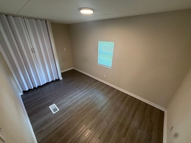 Photo - 187 W Henry Ln