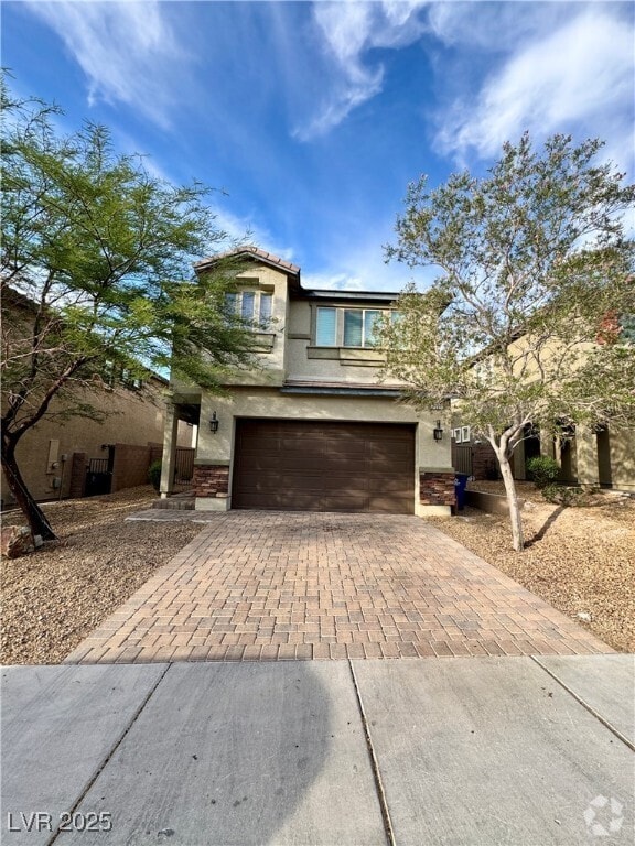 Building Photo - 2300 Sky Island Dr Rental