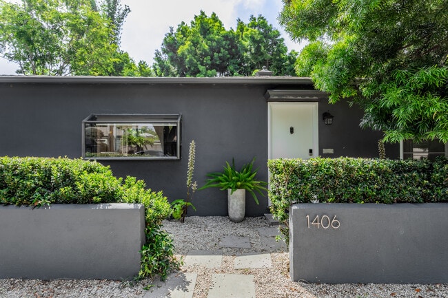 Photo - 1406 Maple St Casa