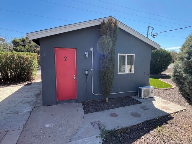 496 W Mohave St Unidad 2
