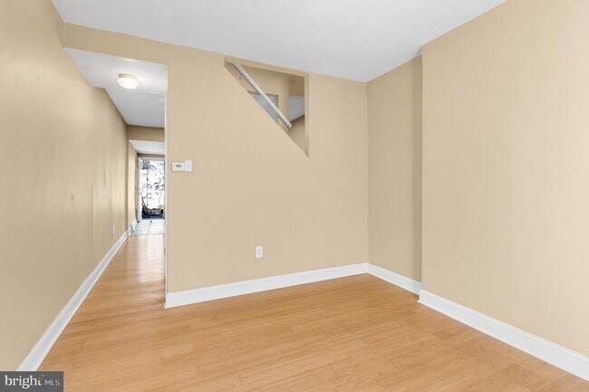 Photo - 2041 E Arizona St