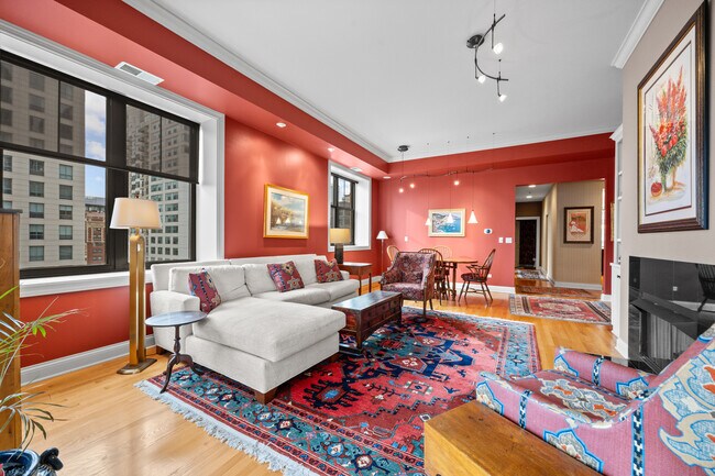 Photo - 30 W Erie St Unit 1002